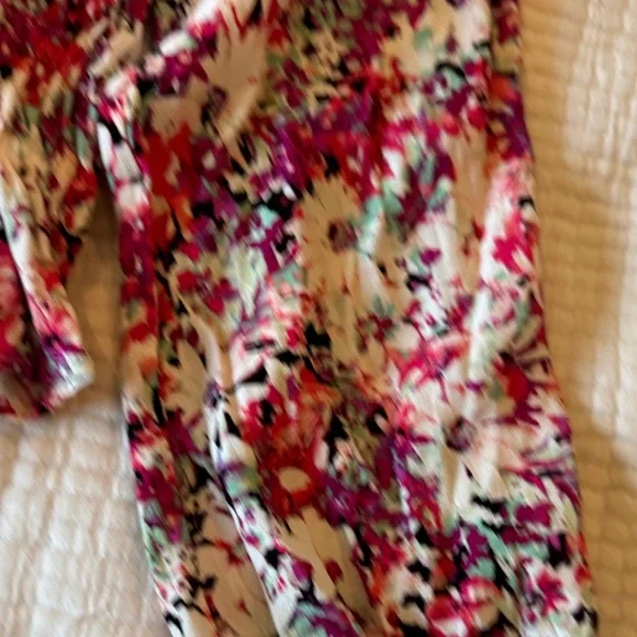 Astr Multicolor Floral Blouse - Picture 8 of 9